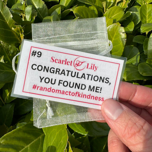 Mother's Day Scavenger Hunt - Find a Card for FREE Wax Melts